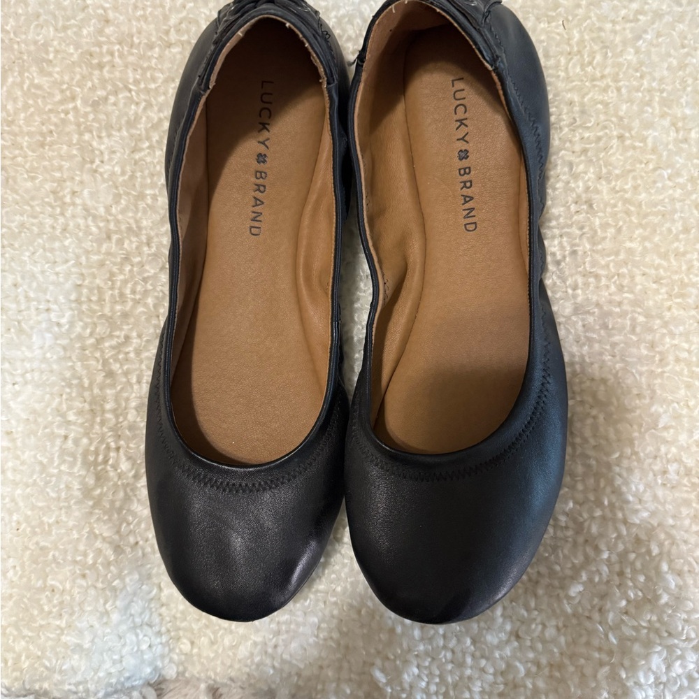 Lucky Brand Black Flats & Loafers with Rounded Toe and Minimalist Design